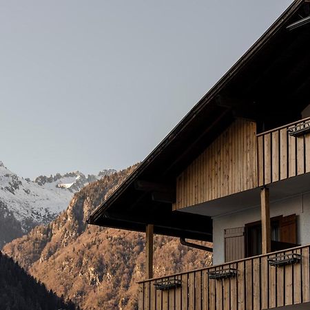 Hotel Lory Pinzolo Exterior photo